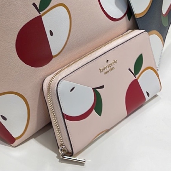 Kate Spade Honeycrisp Red Apple Continental Wallet
Pink Multi - Picture 15 of 16